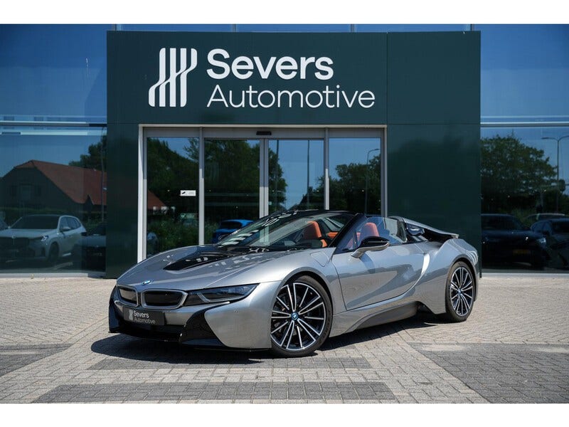 BMW i8