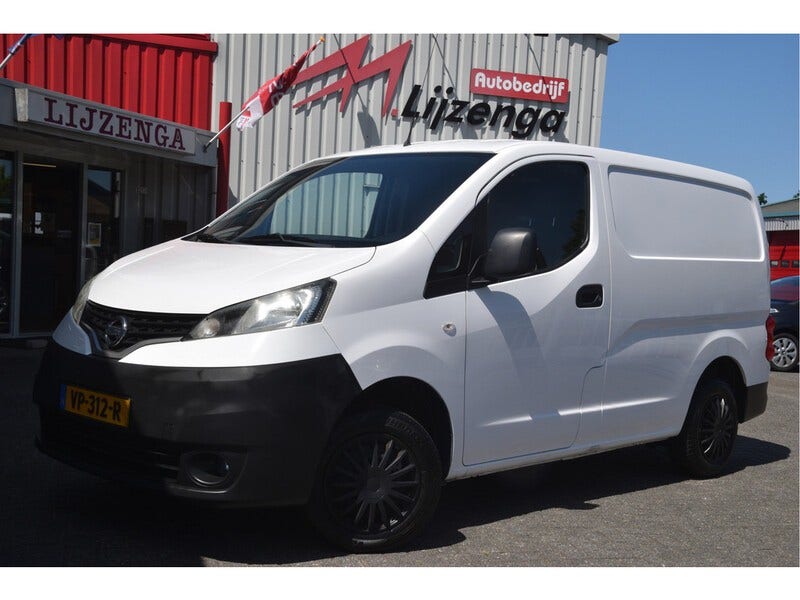 Nissan NV200