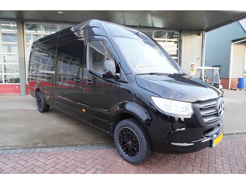 Mercedes Benz Sprinter