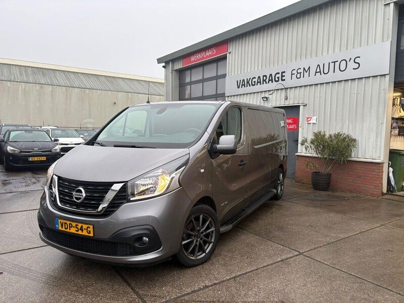 Nissan NV300