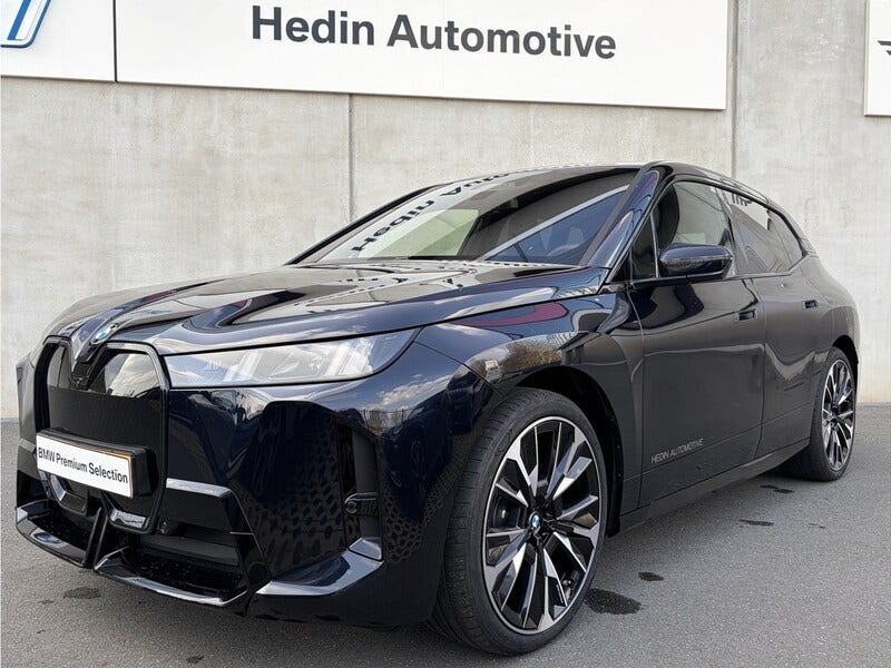 BMW iX