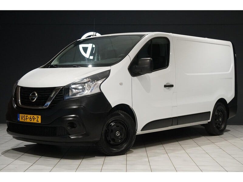 Nissan NV300