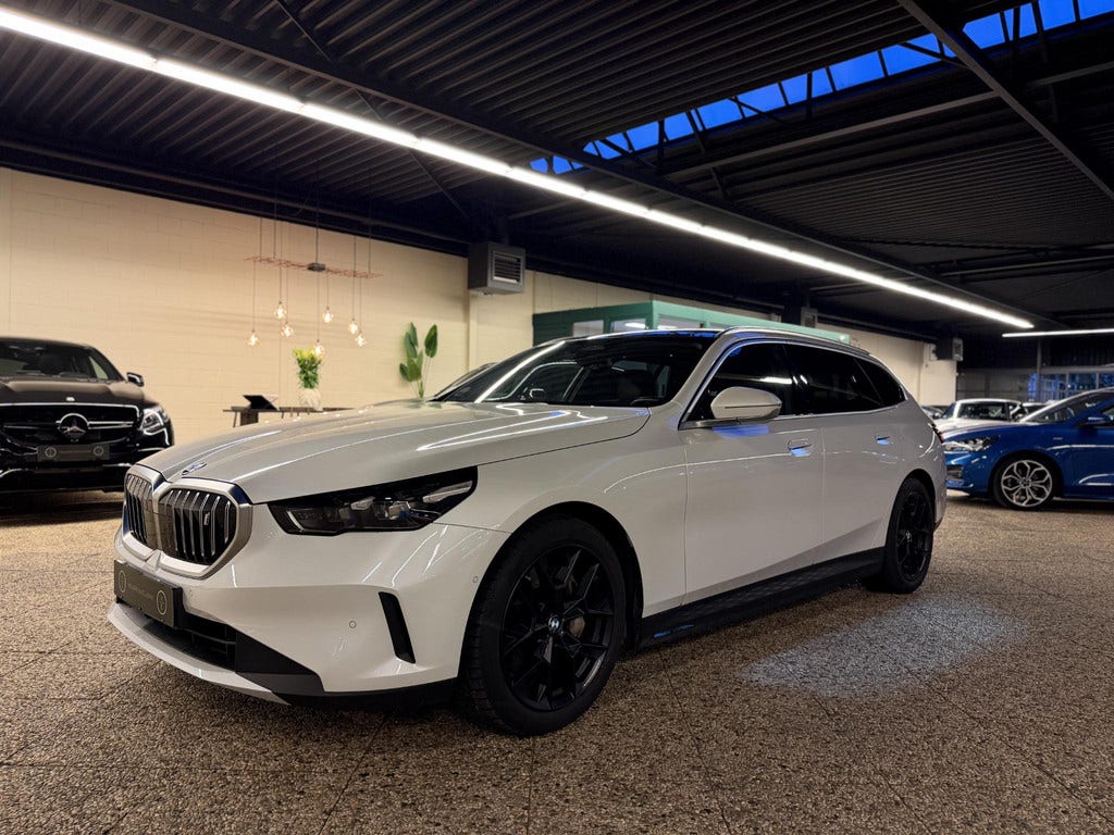 BMW i5